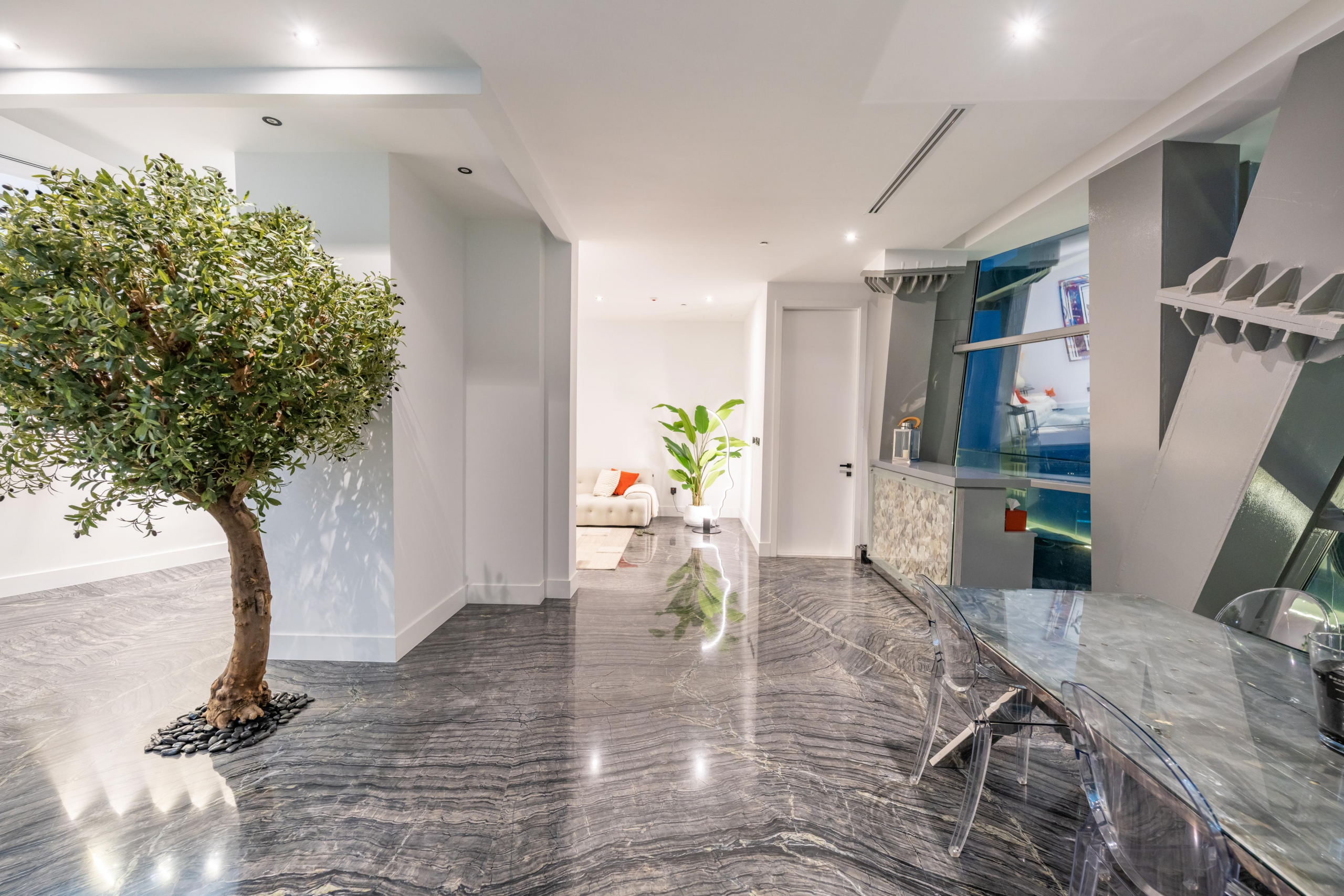 WhatsApp Image 2025-10-29 at 10.01.59 (2)